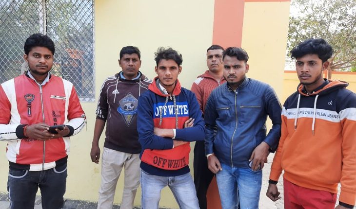 Unknown vehicle crushed three friends returning home after attending the procession, died