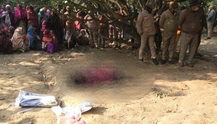 Lucknow - Farmer shot dead in the middle of the field