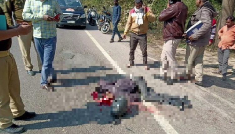 Bike riding youth hit by unknown vehicle painful death on the spot