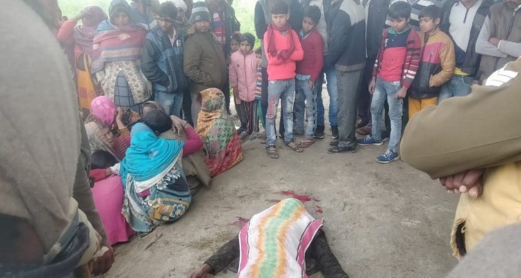 Kannauj - Youth killed with sharp weapon, slit dead body recovered
