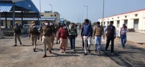 Dozens of SP BSP youth took BJP membership, DM-SP inspected polling booths