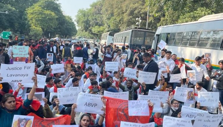 ABVP performed vigorously at Tamil Nadu Bhavan to get justice for Lavanya