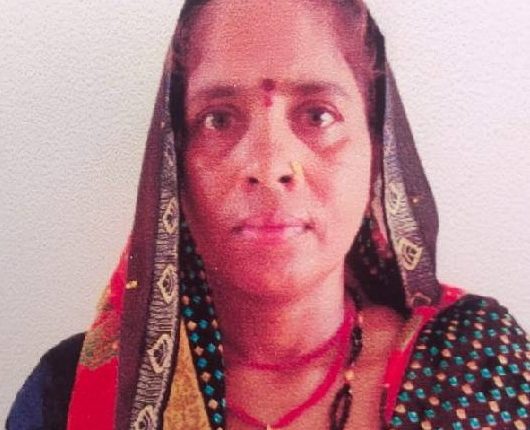 Woman dies due to consuming poisonous substance, police engaged in investigation