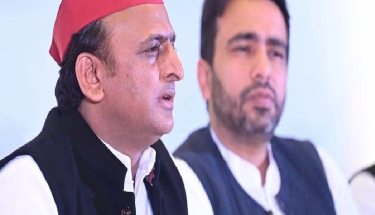 Case filed against 300 people including Akhilesh Yadav, Jayant Chaudhary for violation of code of conduct and Kovid guidelines