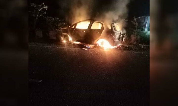 Youth burnt alive due to fire in car, 4 youths were returning from marriage