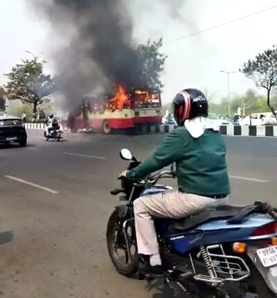 The fire in the roadways bus saved the lives of the passengers due to the driver's understanding