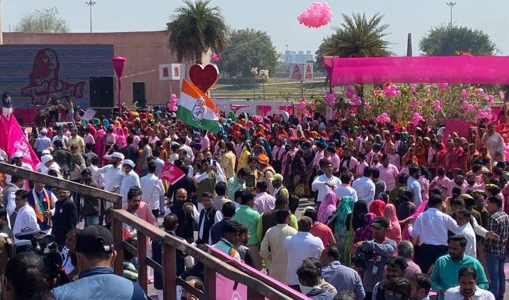 Priyanka Gandhi organized women's march with 159 women candidates of assembly elections