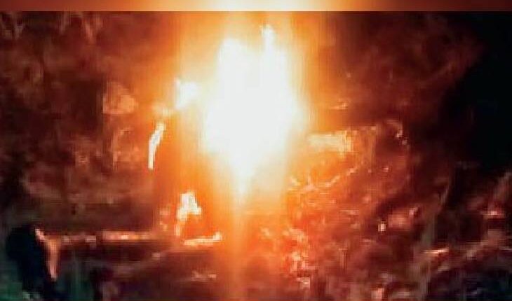 Lucknow: Traumatic incident, woman was burnt in a garbage dump by pouring petrol