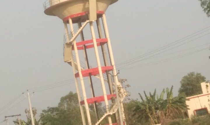 Water supply stopped by making a tank, villagers are forced to drink dirty water