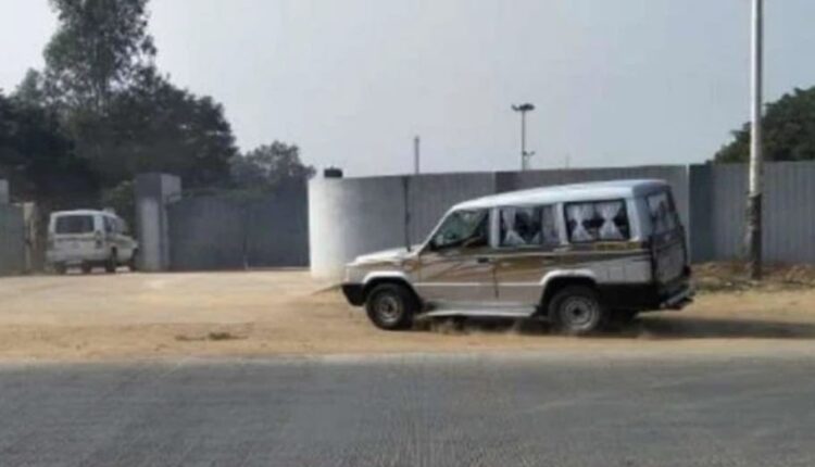 Meerut: Heavy raids for the arrest of Haji Yakub