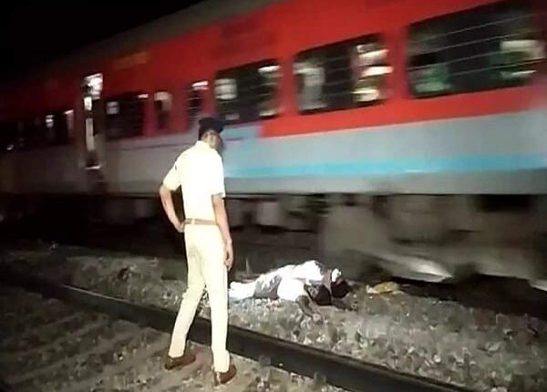5 dead after being hit by a train