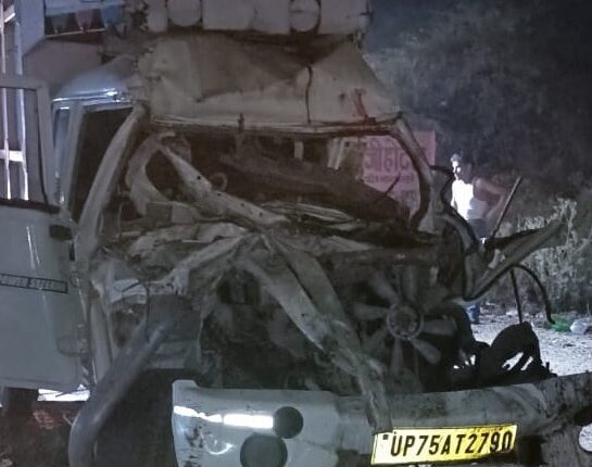 4 people killed, 5 seriously injured when pickup and truck collide in container