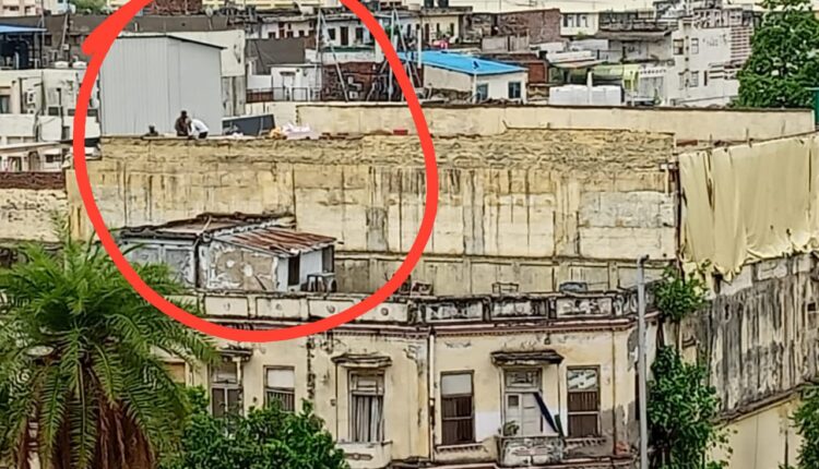 Despite orders to demolish illegal construction, construction work continues