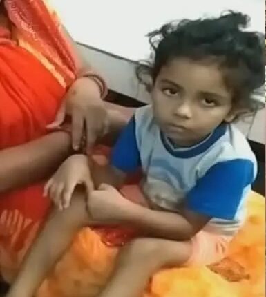 Snake bites 4-year-old child and lands himself to death, innocent safe