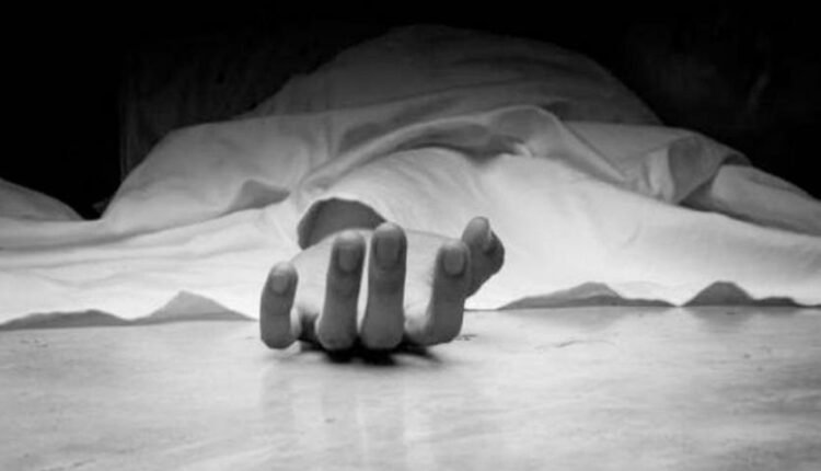 Fashion designer's body was found lying in suspicious condition, the guard informed the police after smelling the flat