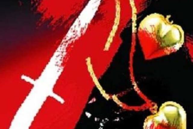 Love-love and cheating~ Seeing his girlfriend with a new lover, the old lover stabbed him