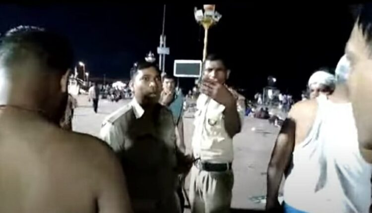 Such devotees are tarnishing the Devbhoomi! Alcohol after hookah party at Har Ki Pauri: Party