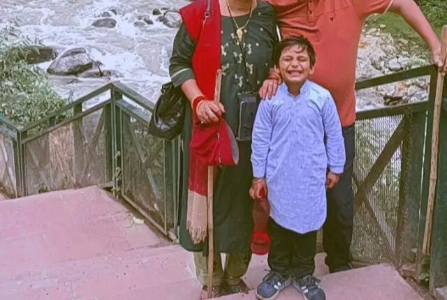 In Kedarnath, a 5-year-old innocent died after falling into the ditch from the pithu's kandi