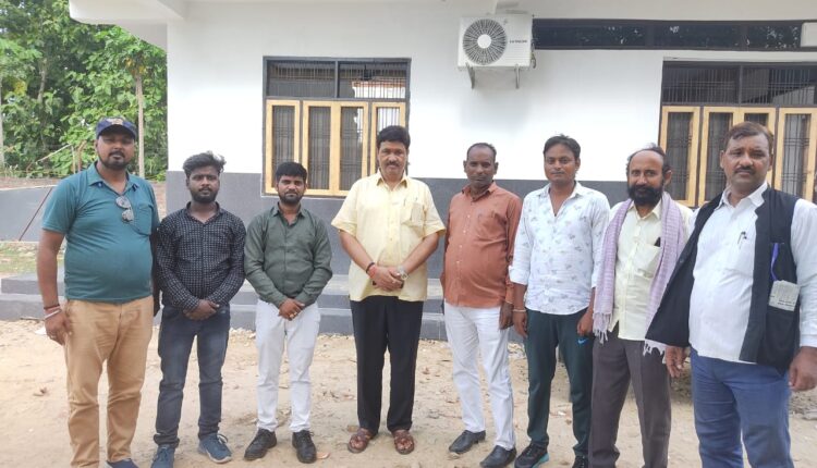 The meeting held on strengthening the Lucknow journalist organization, the BJP district president was fiercely criticized