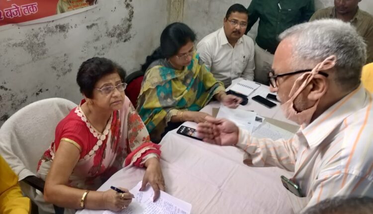 On Lokmangal Day, the mayor resolved the grievances of the public