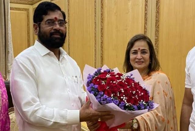 Bal Thackeray's daughter-in-law met CM Shinde