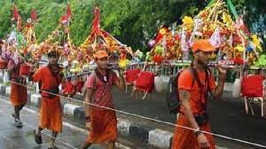 Hathras: 6 Kanwariyas killed one injured in truck accident