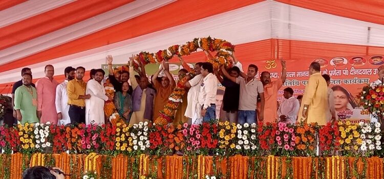 Roads, highways to be built in Uttar Pradesh at a cost of Rs 5 lakh crore: Nitin Gadkari