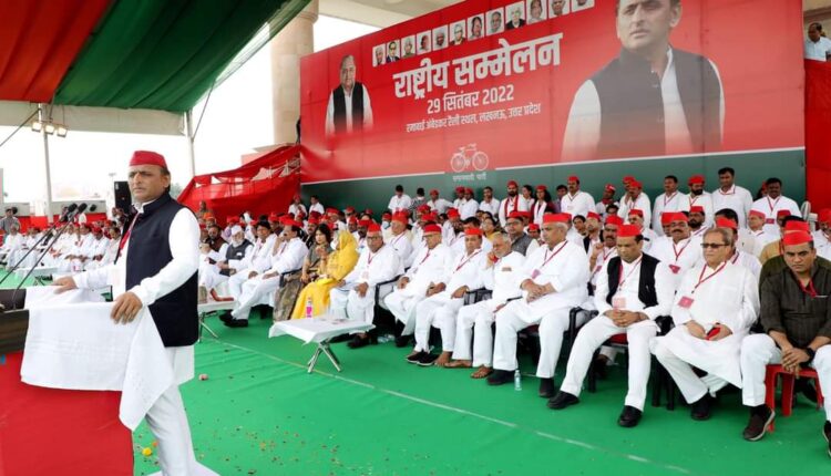 Gandhi gave message of truth-non-violence for human welfare: Akhilesh