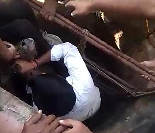 Cow fell in the well got success after three hours of hard work
