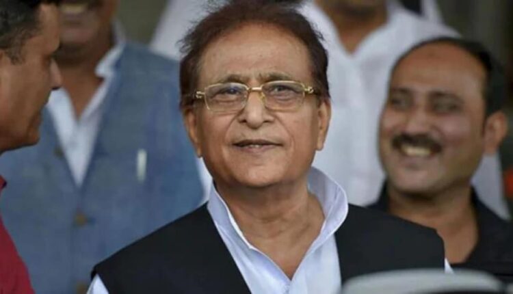 Azam Khan told the story of his heart by crying in the public meeting of Rampur