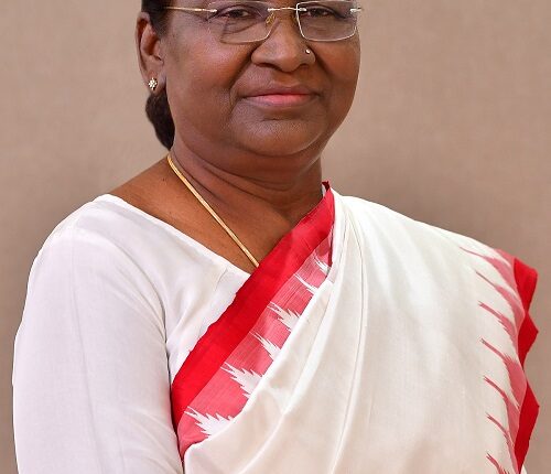 Beginning of the day of Draupadi Murmu by anointing Mahadev