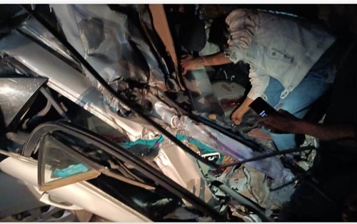 Horrific accident: Four died due to car ramming behind a moving truck