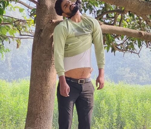 Dead body of missing youth found hanging from noose on Sunday