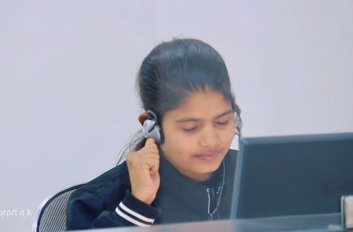 Jaswantnagar's Divya Yaduvanshi's 'customer care' comedy video is going viral