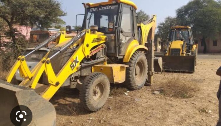 Case filed against BJP leader and her husband for indecently pressurizing Tehsildar regarding mining