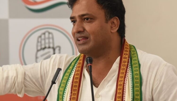 Rahul Gandhi is the hope of the country in times of despair - Shahnawaz Alam