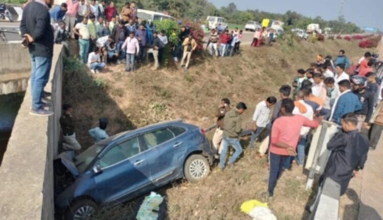 Car fell into canal in Sihora, husband and wife along with son died