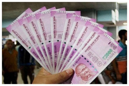 Farmer's son has now achieved success while playing cricket on mobile app Dream XI for six years won Rs 1 crore