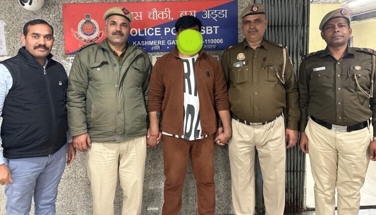 Delhi Police arrested the leader of extortion gang of Ranchi