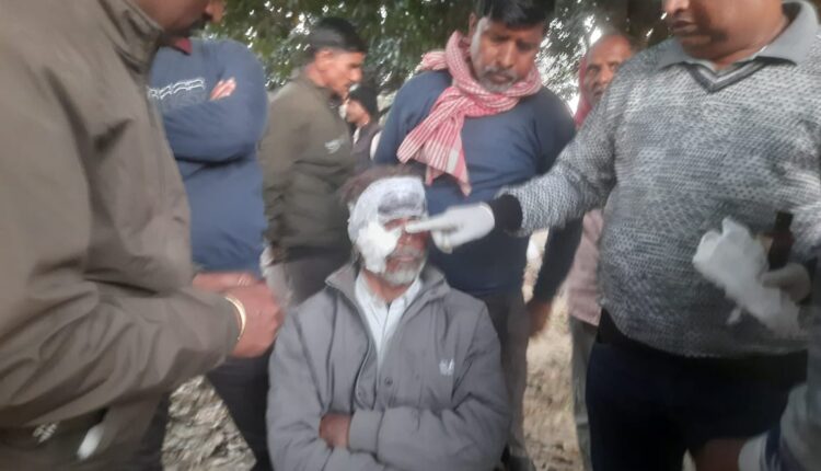 In Madauli village of Rura police station area, fire broke out in the hut in front of the team, mother's daughter burnt alive