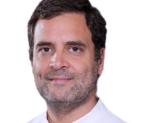 Action taken against the person who spread the rumor that Rahul Gandhi's flight did not stop