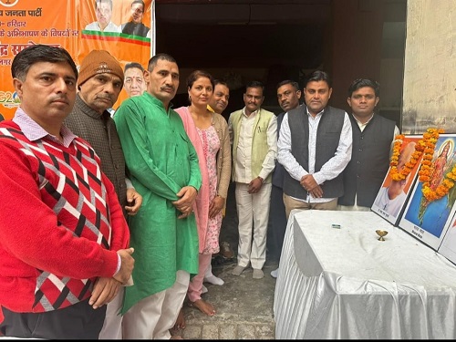 The schemes being run by the central government are commendable - Dharmendra Chauhan