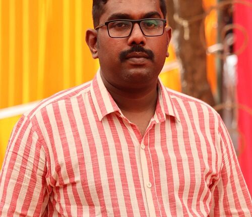 For 10 years teachers are improving the future of poor children by teaching them free of cost.