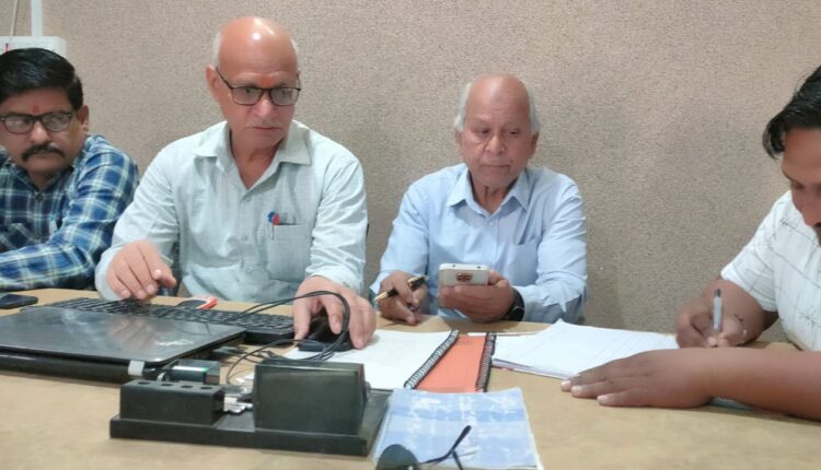 District Journalist Association (Sangh) organized the meeting under the pre-proposed program