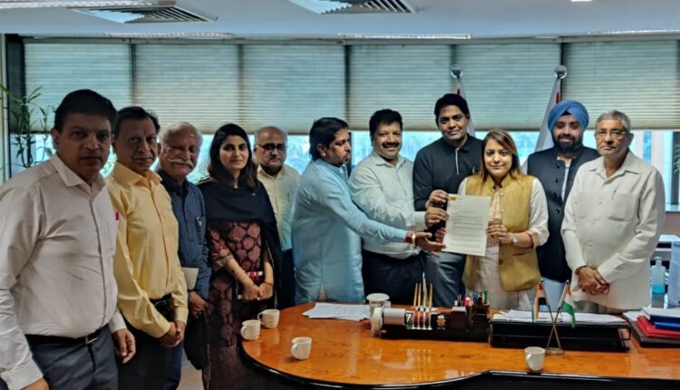 All notices of ceiling and conversion charges will be cancelled, mayor announced in meeting with CTI