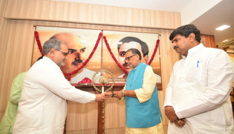 Various programs will be organized on the foundation day of Bharatiya Janata Party