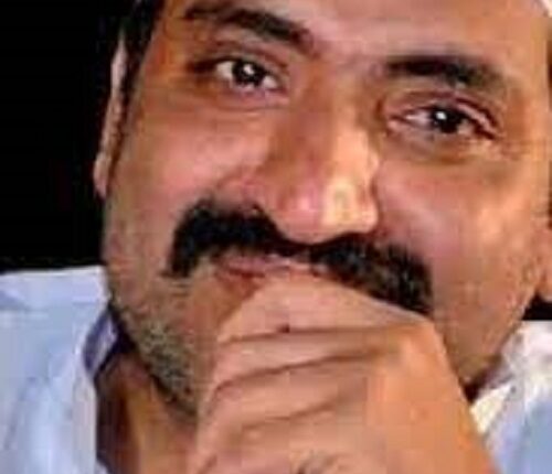 Late night Prayagraj police issued warrant and left for Bareilly with Ashraf