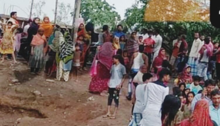 4 children who went to pick mangoes died due to lightning