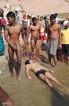 Youth died due to drowning at Shivala Ghat of Bhelupur police station area
