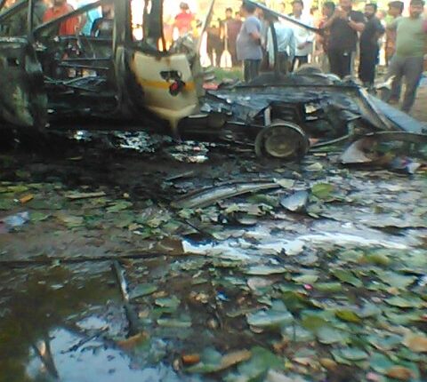 Explosion due to explosion of oxygen cylinder in an ambulance parked outside the hospital